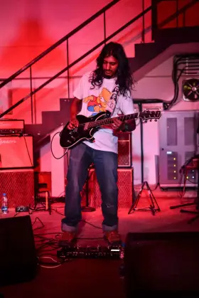 shrikant sreenivasan  guitars coshish